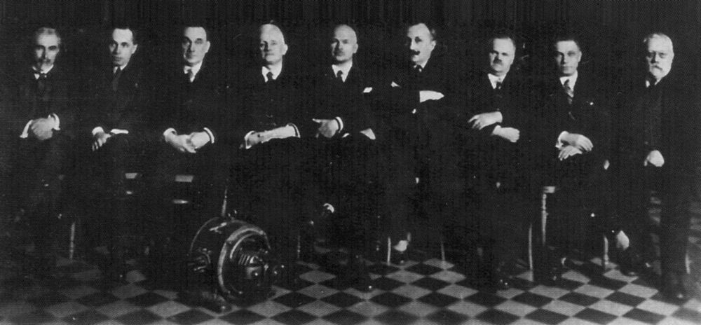 Profesorowie Wydziau Elektrycznego PW (1927 - 1928)